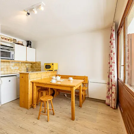 Apartment Cosy A Francois Longchamp, 5 Pers, Balcon Sud, Pres Des Pistes Et Commerces - Fr-1-807-24 Saint-Francois-Longchamp